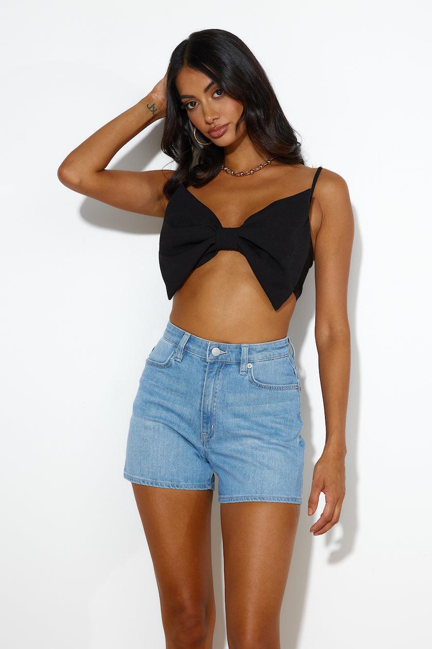 Details Crop Top Black Product Image