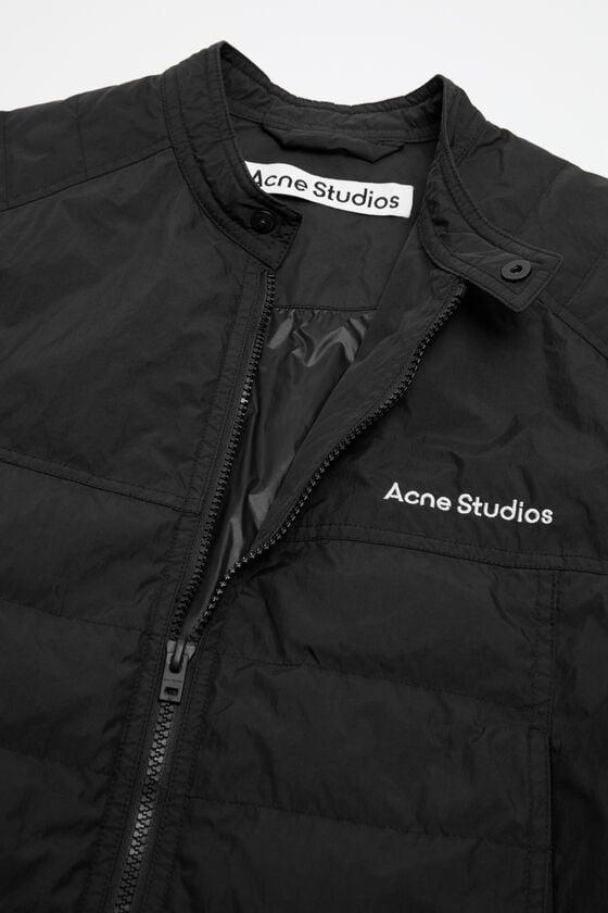 Down jacket Product Image
