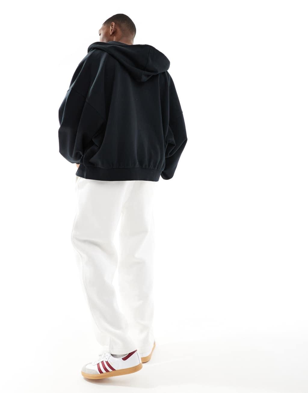 Pull&Bear heavyweight wide leg sweatpants in ecru Product Image