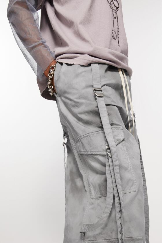 Cargo trousers Product Image