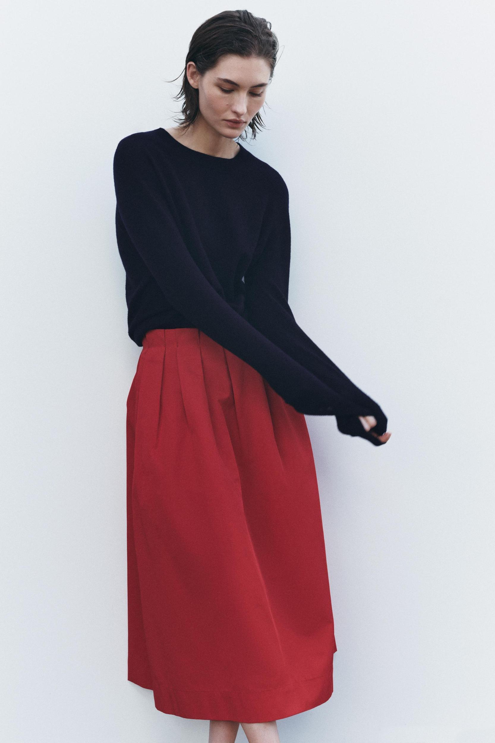 ZW COLLECTION PLEATED MIDI SKIRT Product Image
