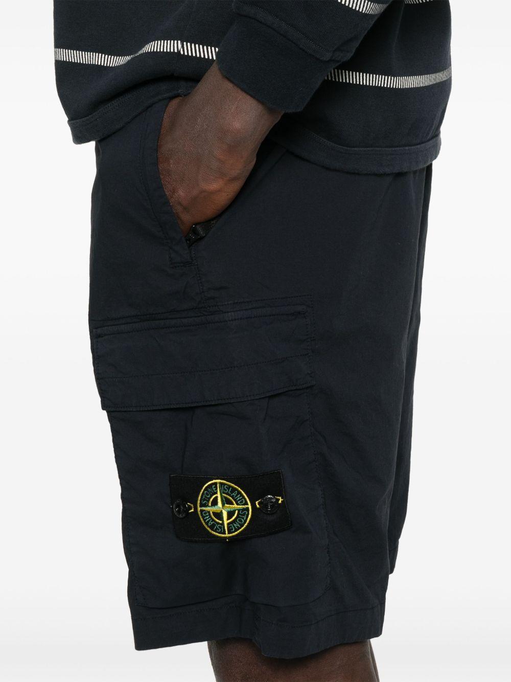 Compass-badge shorts Product Image