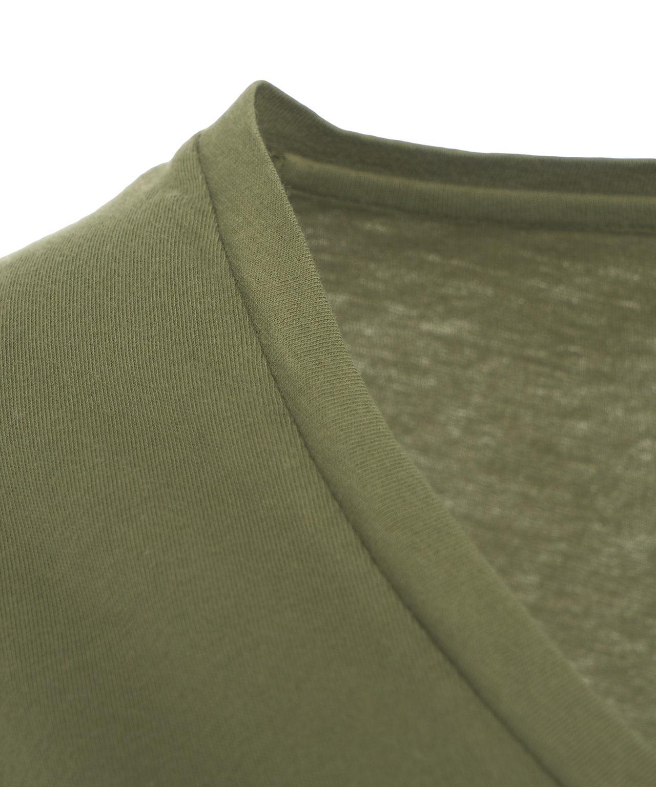 V-neck t-shirt Product Image