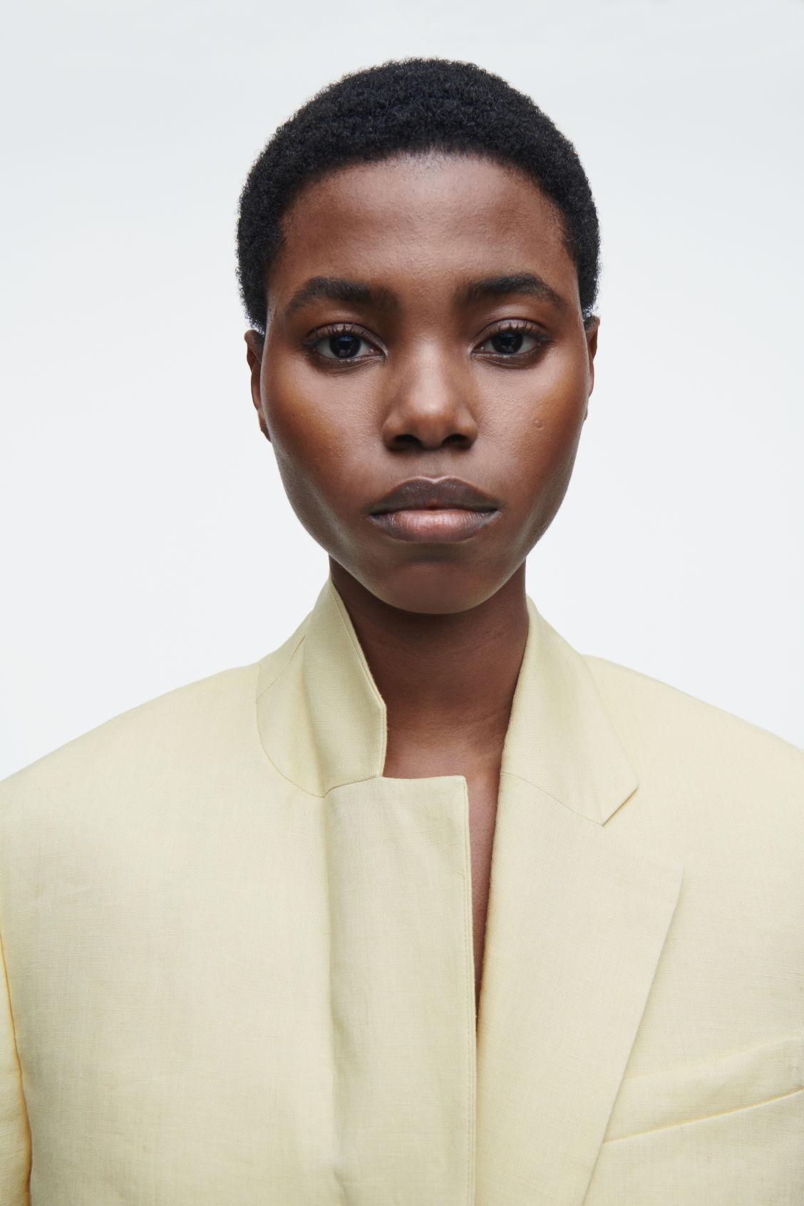 LINEN SLIM-LEG PANTS Product Image