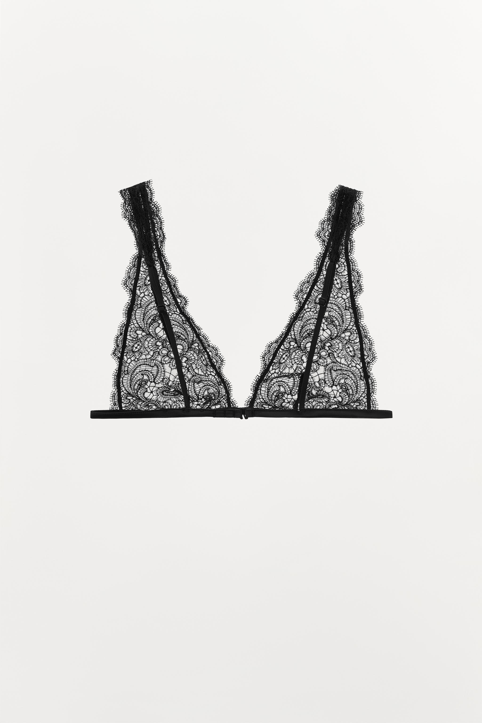 LACE TRIANGLE BRALETTE Product Image