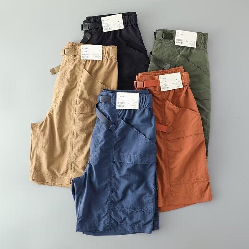 Elastic Waist Plain Buckled Cargo Shorts Product Image