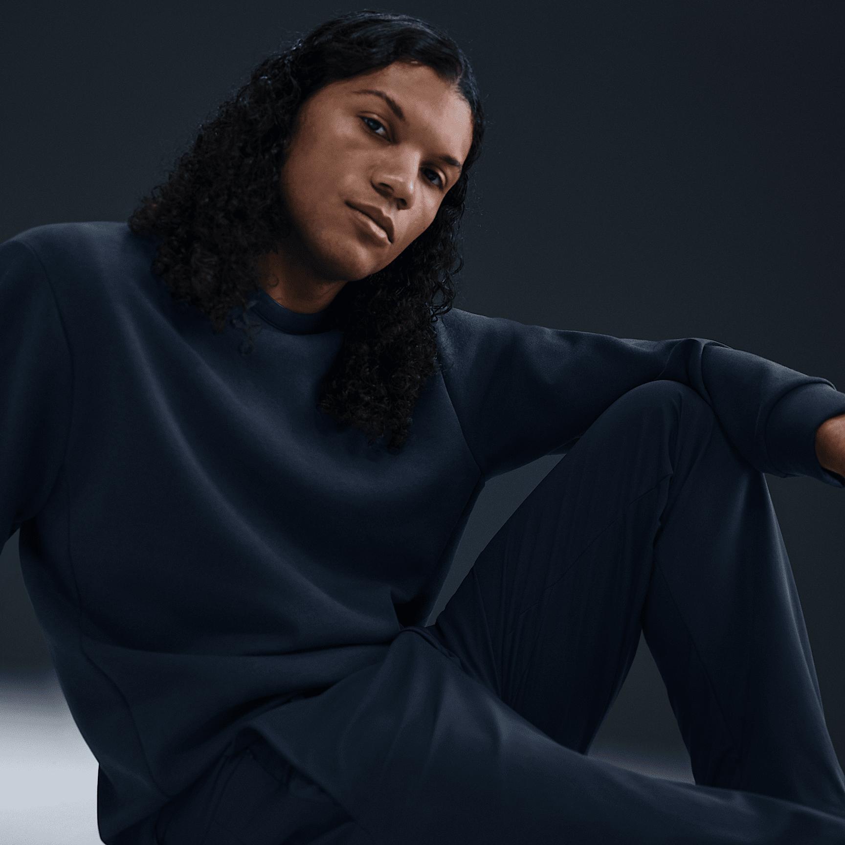 Nike Mens 24.7 PerfectStretch Dri-FIT Regular Chino Pants | HQ6921-451 Product Image