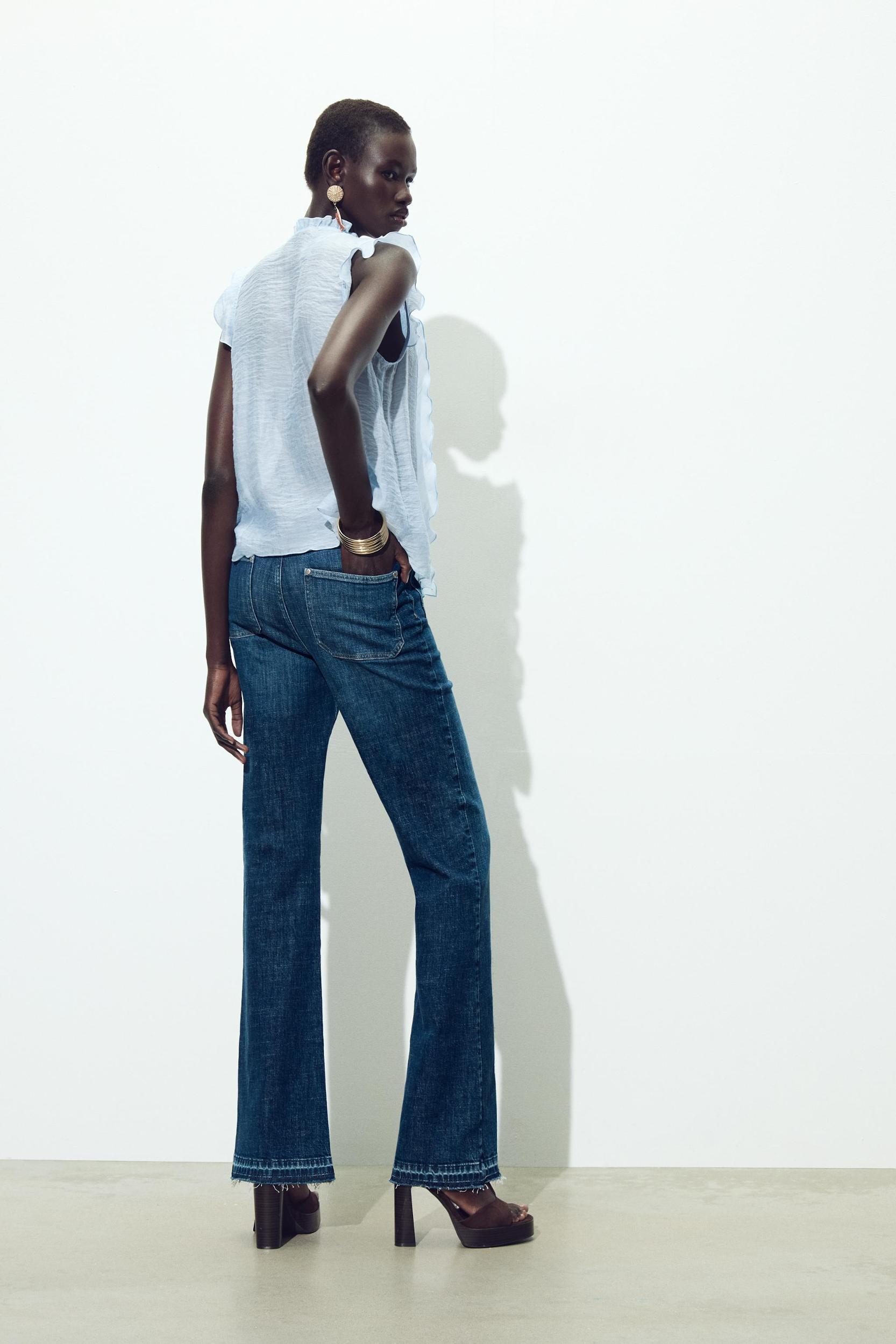 FLOWY RUFFLED TOP Product Image