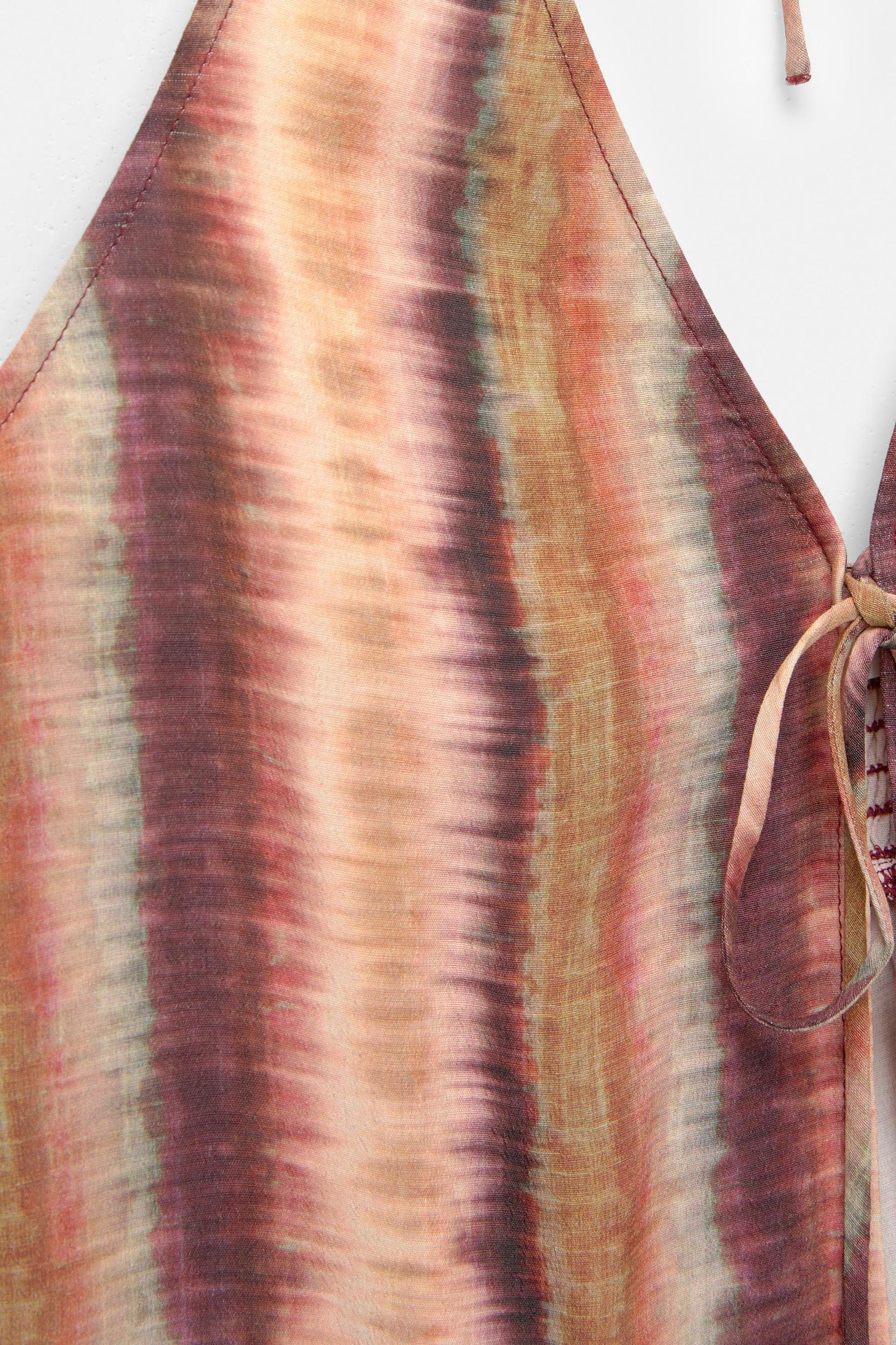 Printed halter top Product Image