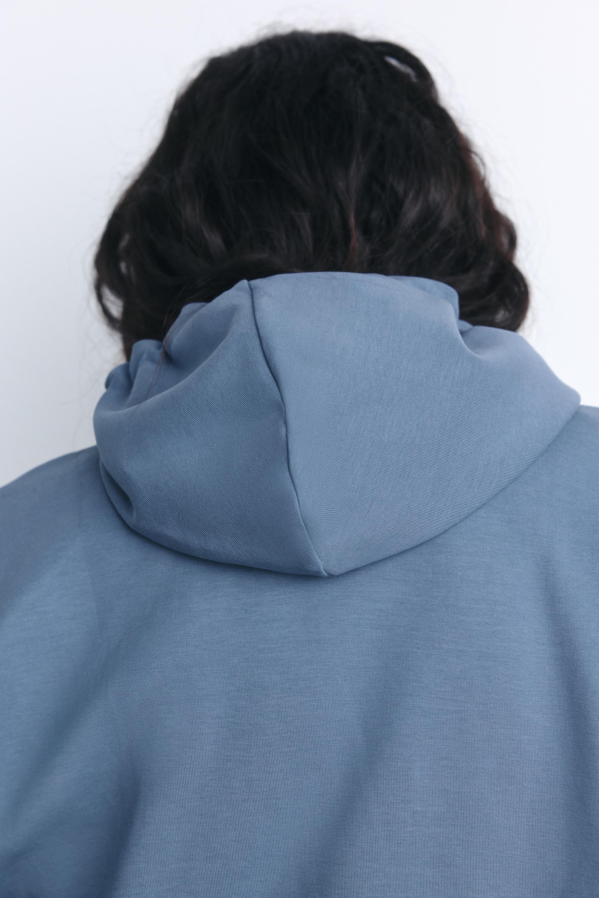 CROPPED INTERLOCK SWEATSHIRT Product Image