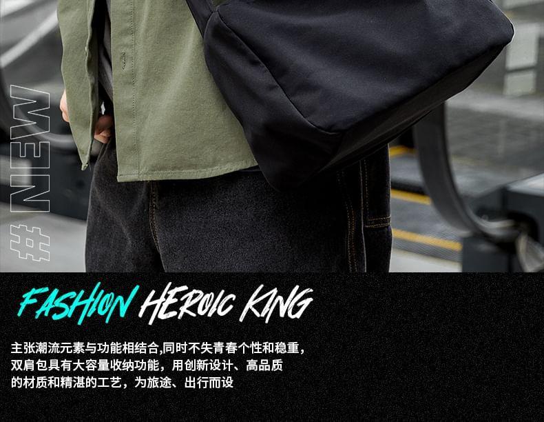 Plain Sling Bag Product Image