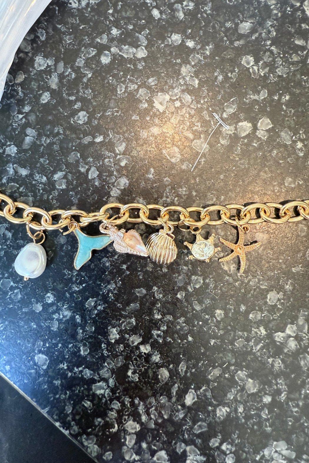 Beachy Charm Bracelet Product Image