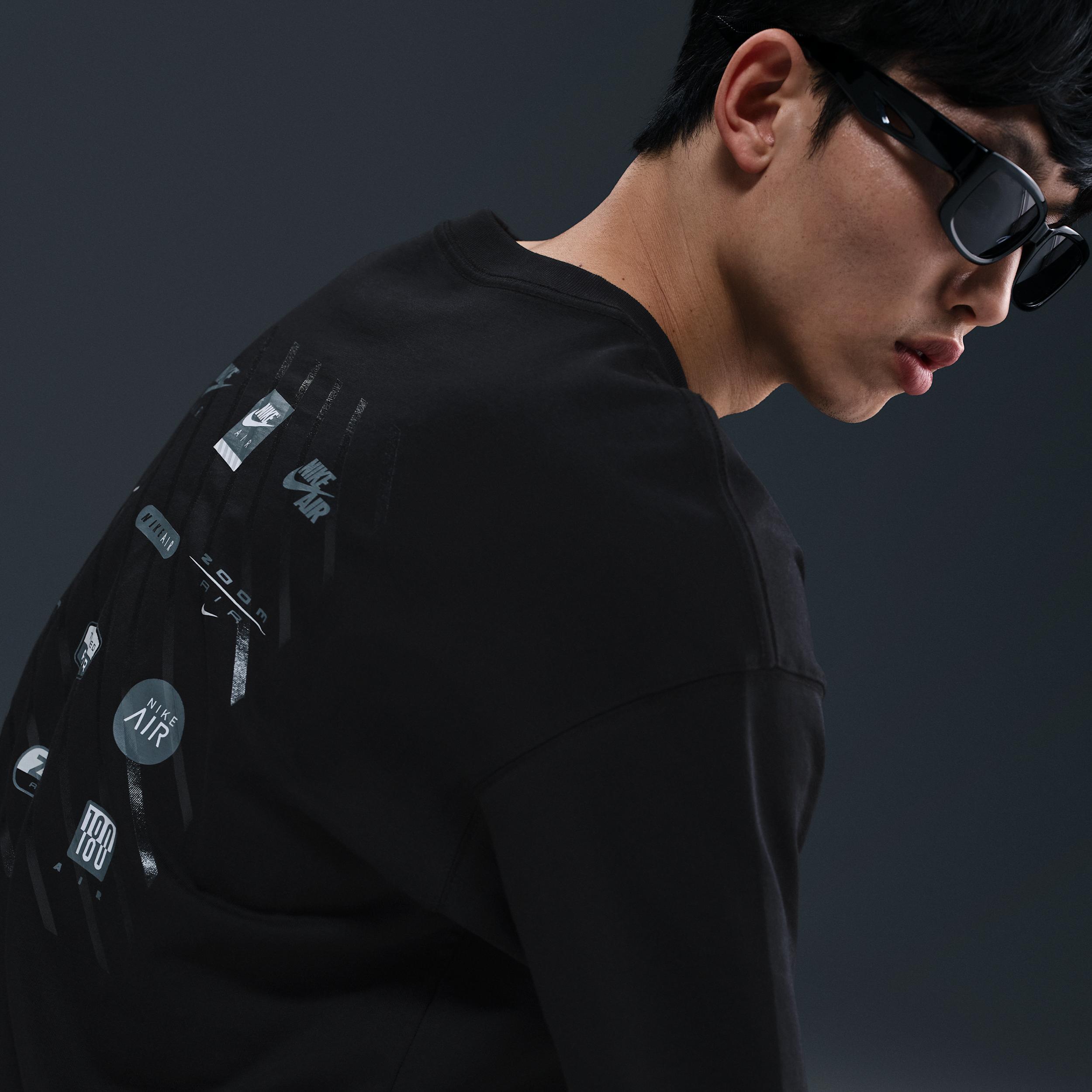 Mens Nike Sportswear Max90 T-Shirt | HJ0750-539 Product Image