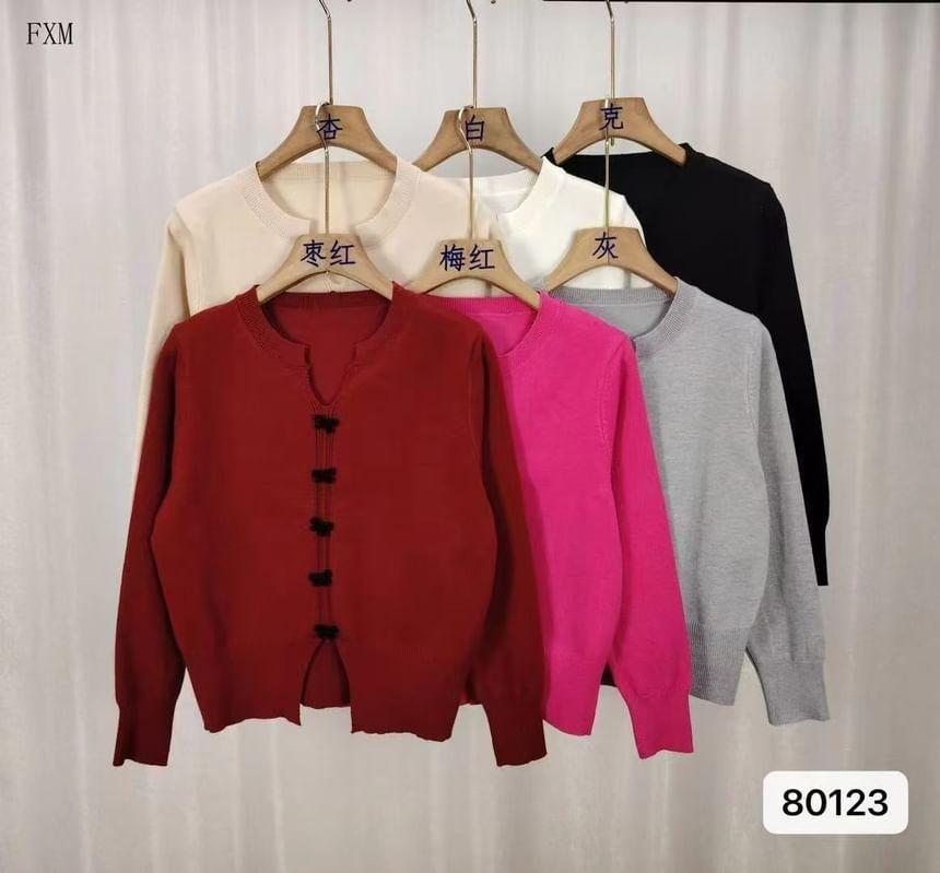 Long-Sleeve V-Neck Bow Detail Knit Top Product Image