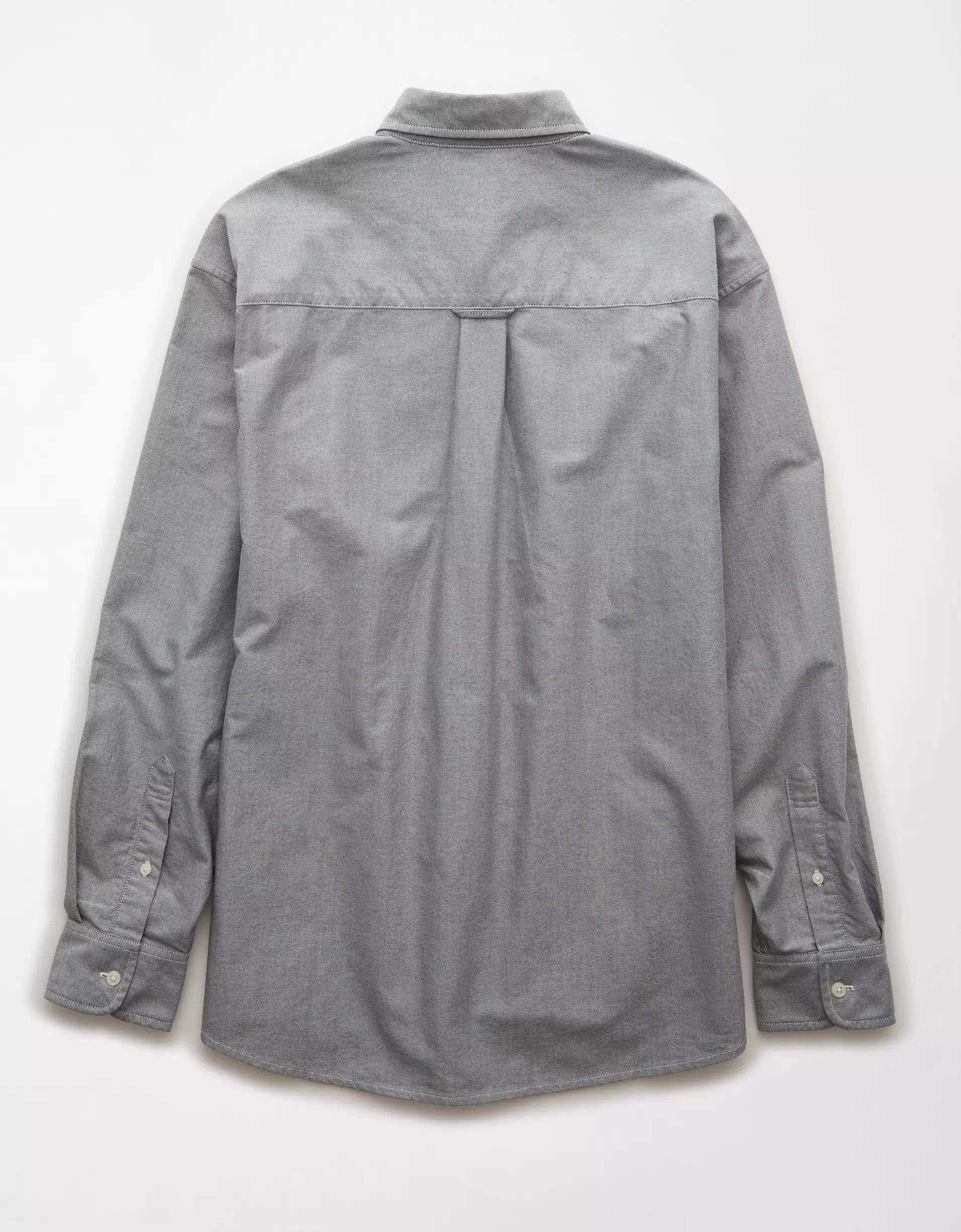 AE Everyday Relaxed Oxford Button-Up Shirt Product Image