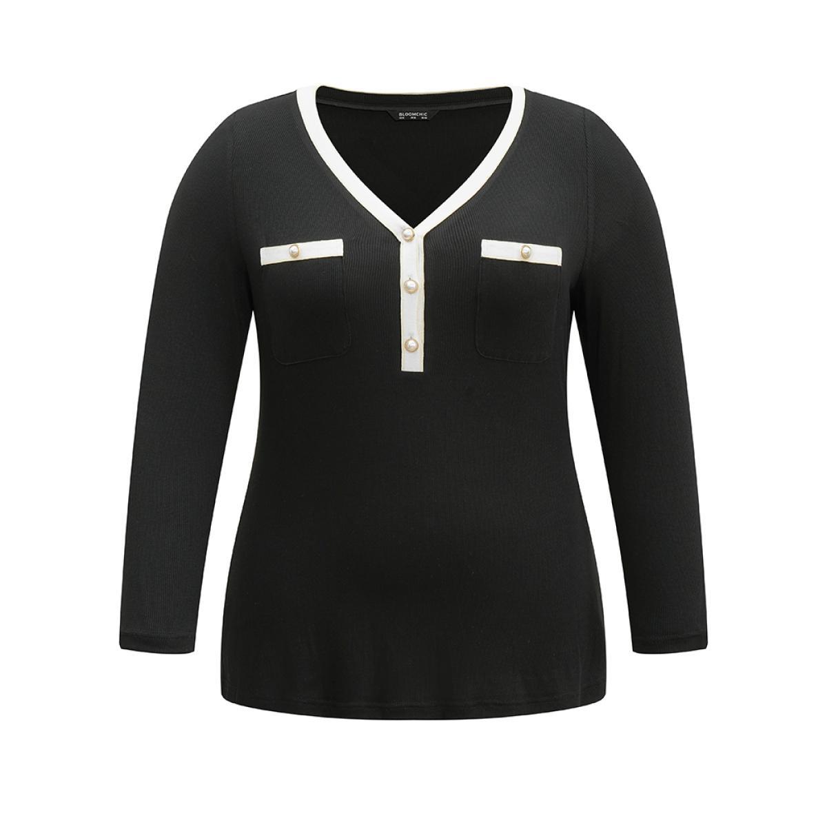 Plus Size Contrast Trim Button Detail Patched Pocket T-shirt Black Women Casual Contrast Plain V-neck Dailywear T-shirts BloomChic 18-20/2X Product Image
