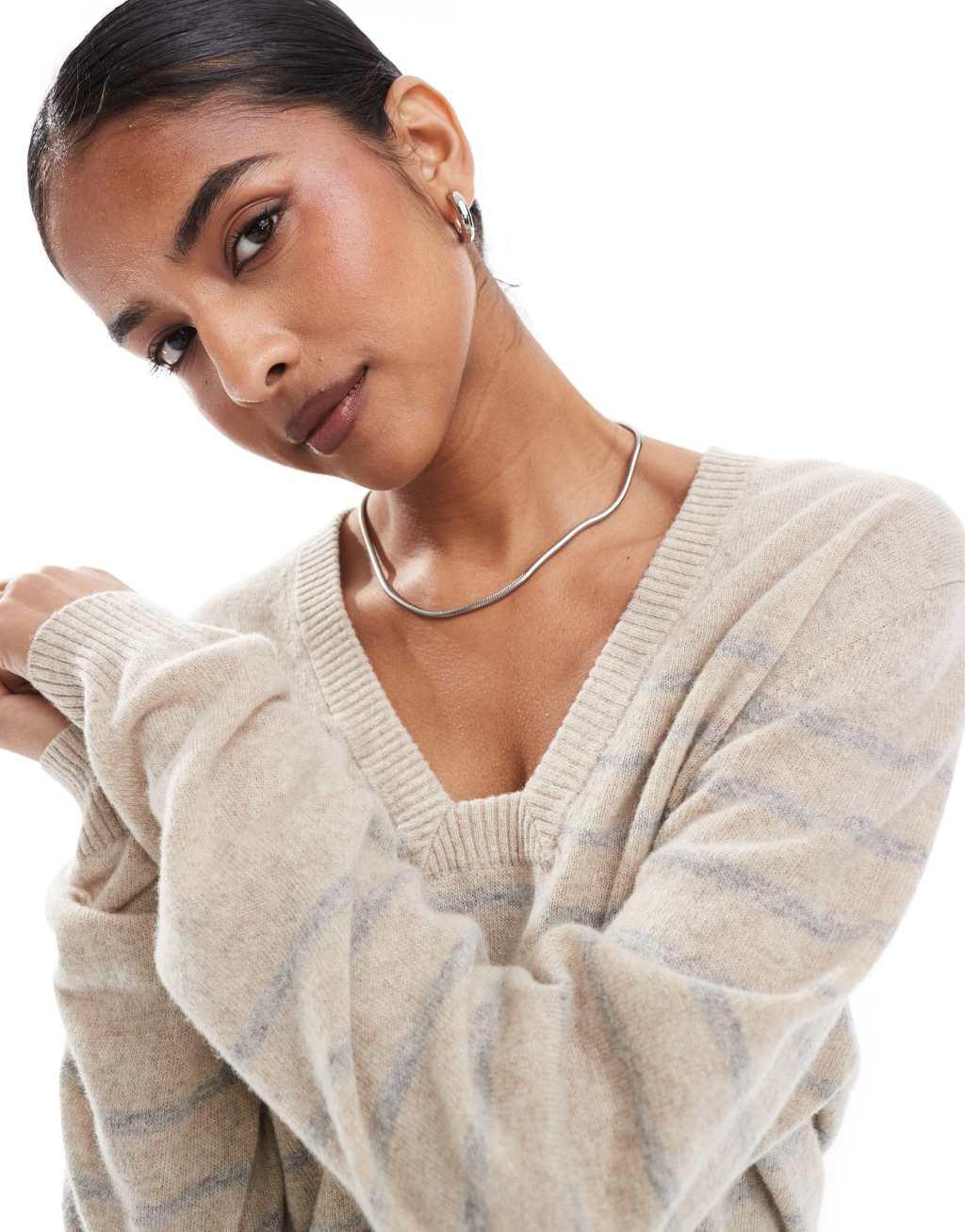 Scalpers joy square sweater in blue stripes  Product Image