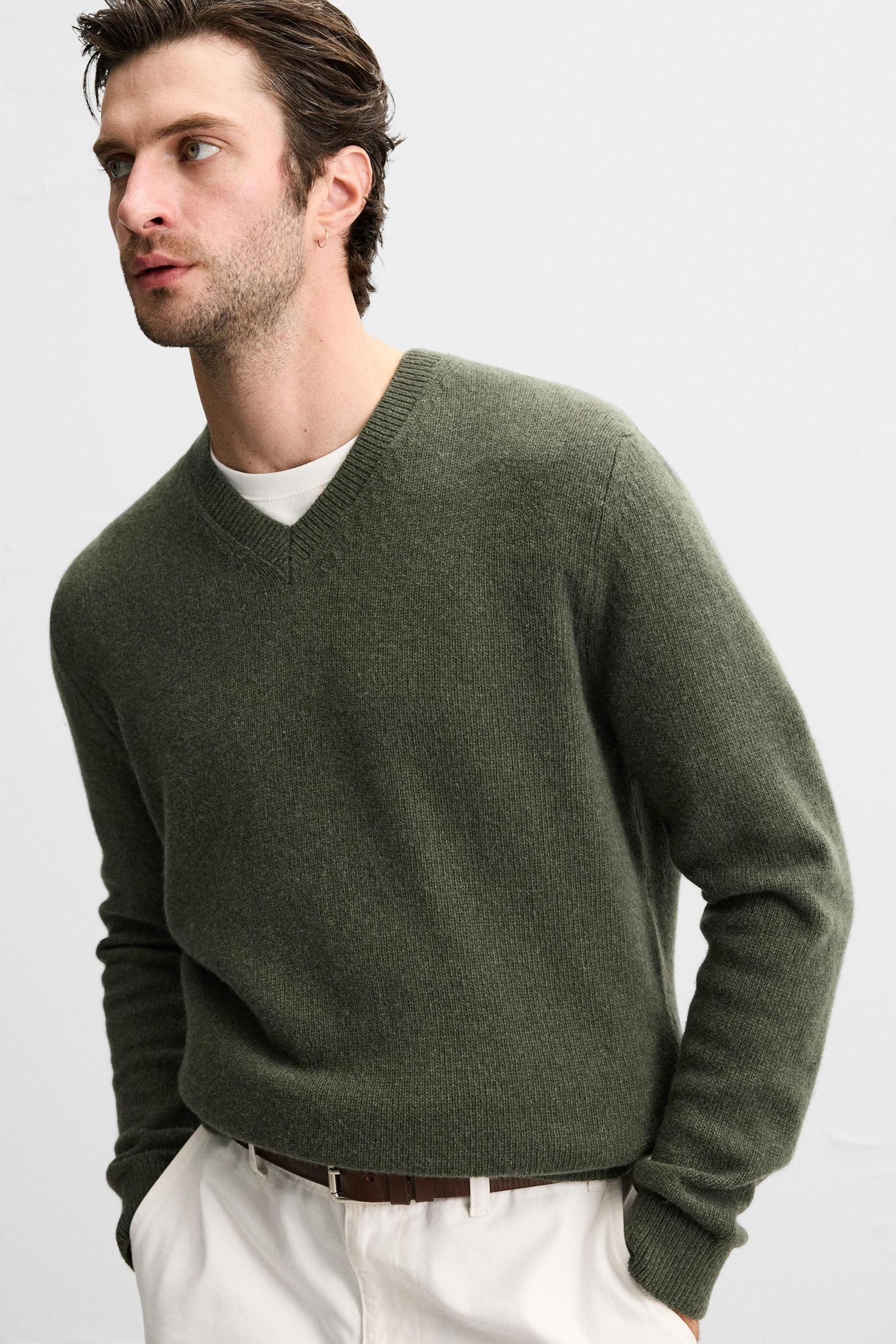 WOOL BLEND SWEATER Product Image