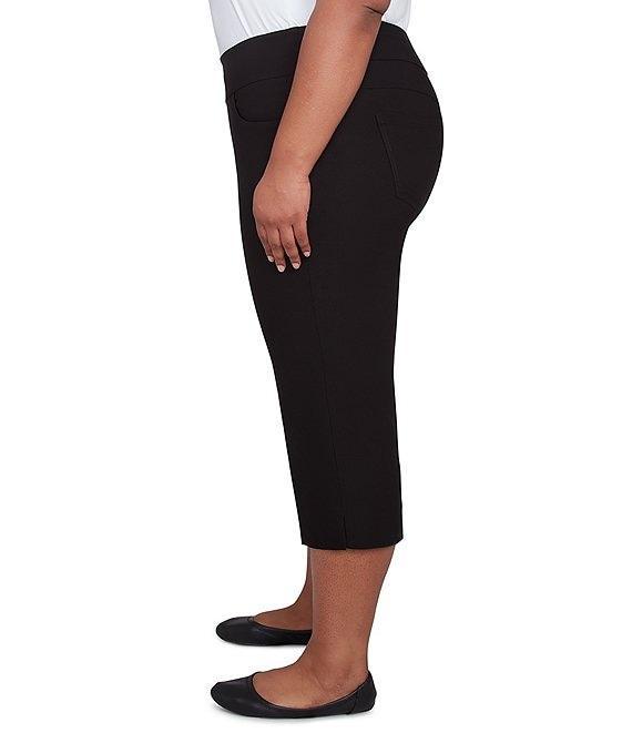 Ruby Rd. Plus Size Stretch Straight Leg Pull-On Capri Pants Product Image