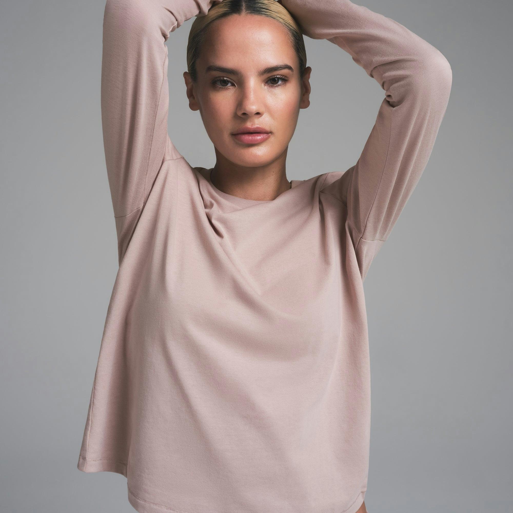 RELAXED TEES LONG SLEEVE T-SHIRT | FAWN Product Image