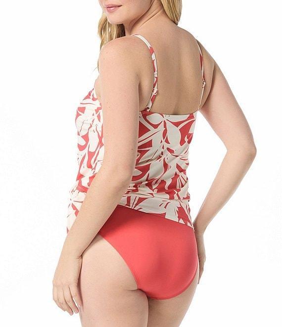 Coco Reef Solid Serene Crossover V-Waist Hipster Swim Bottom Product Image