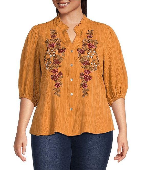Calessa Plus Size Embroidered Floral Split V-Neck 3/4 Sleeve Button Front Tunic Product Image