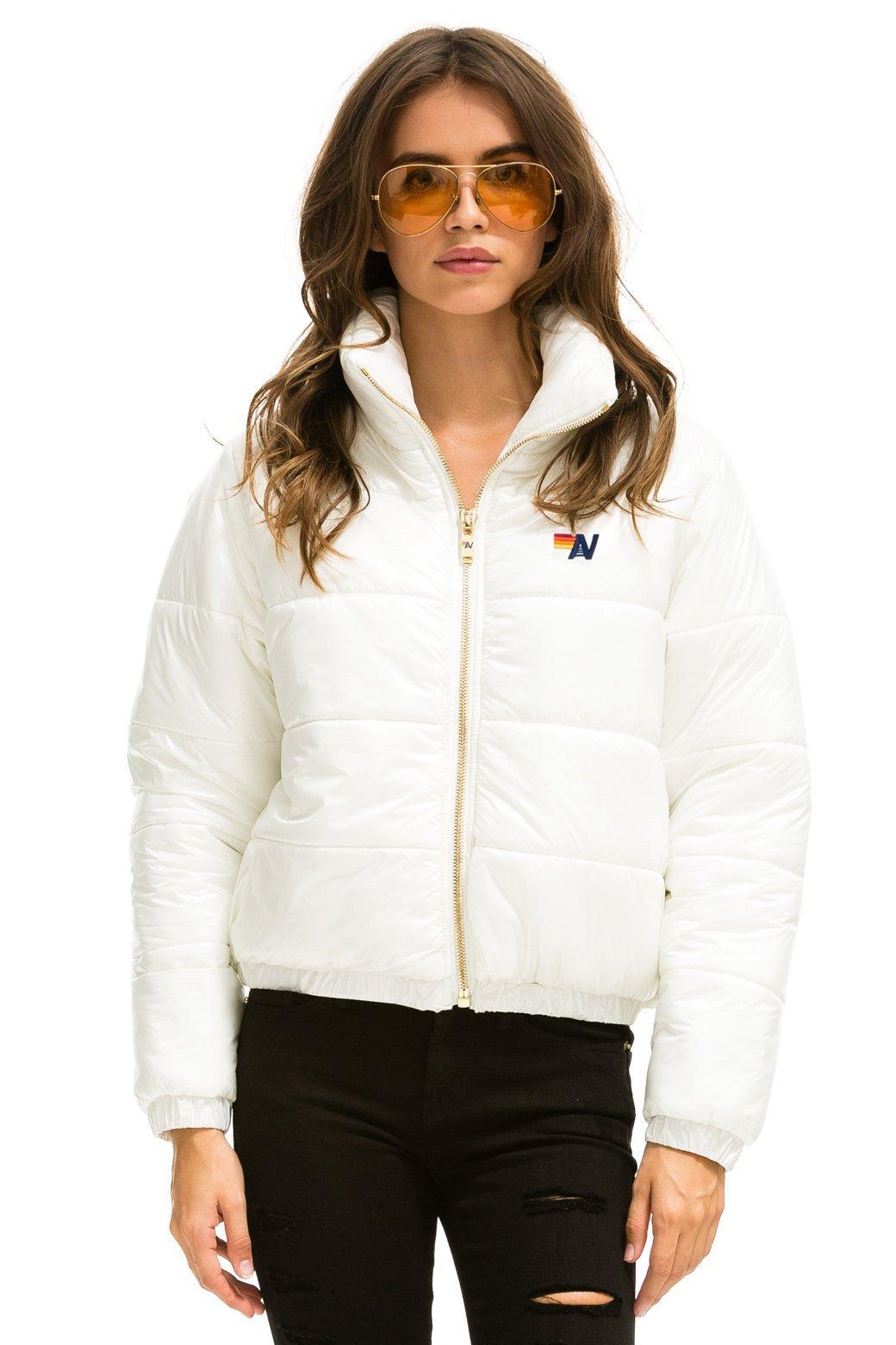 BOLT LUXE APRES PUFFER JACKET - GLOSSY WHITE Female Product Image