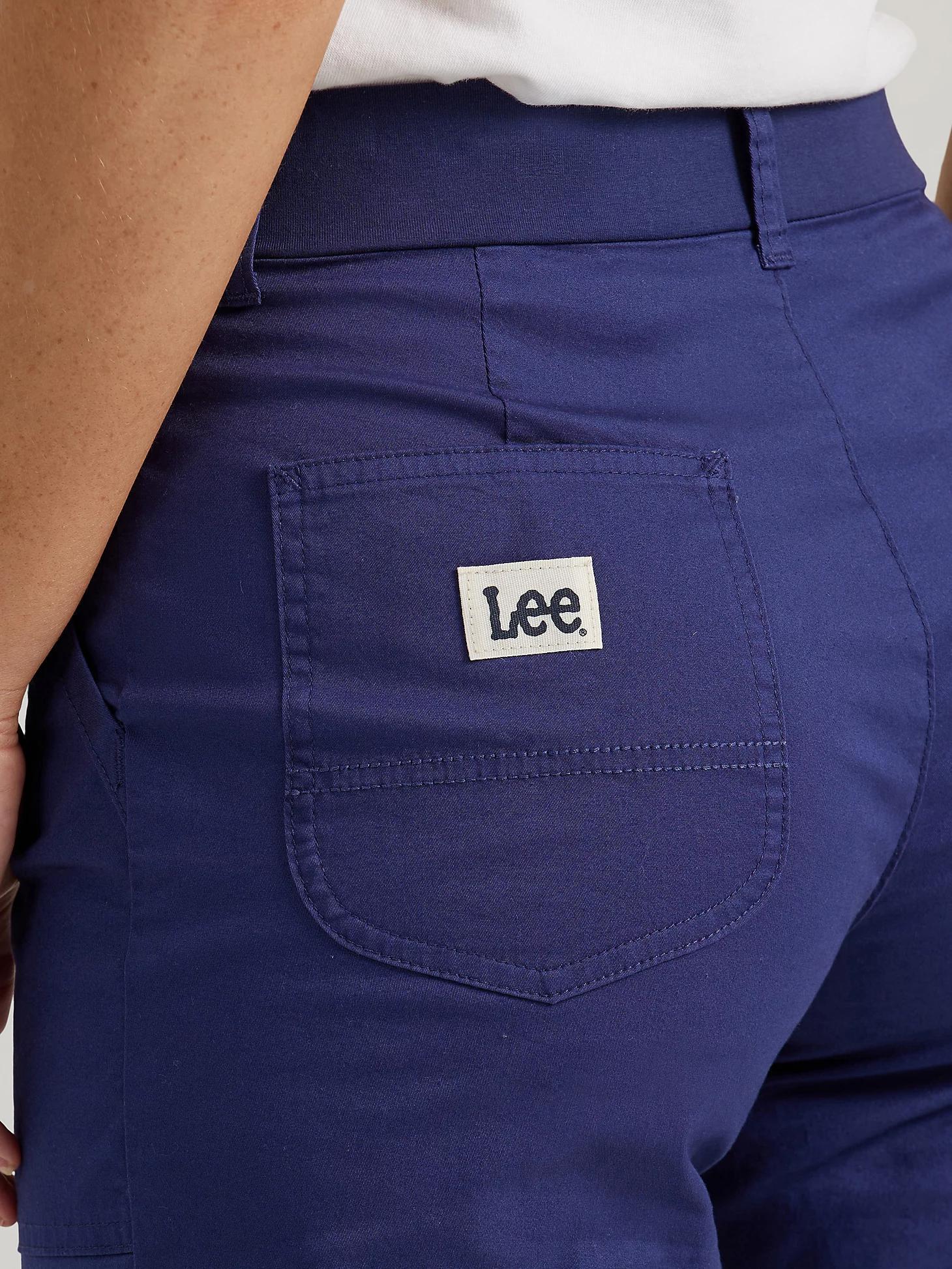 Women's Ultra Lux Comfort with Flex-to-Go Relaxed Fit Utility Skimmer | Women's Capris & Crops | Lee® Product Image