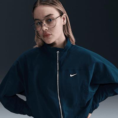 Women's Nike Sportswear Everything Wovens Oversized Repel UV Protection Jacket (Plus Size) Product Image