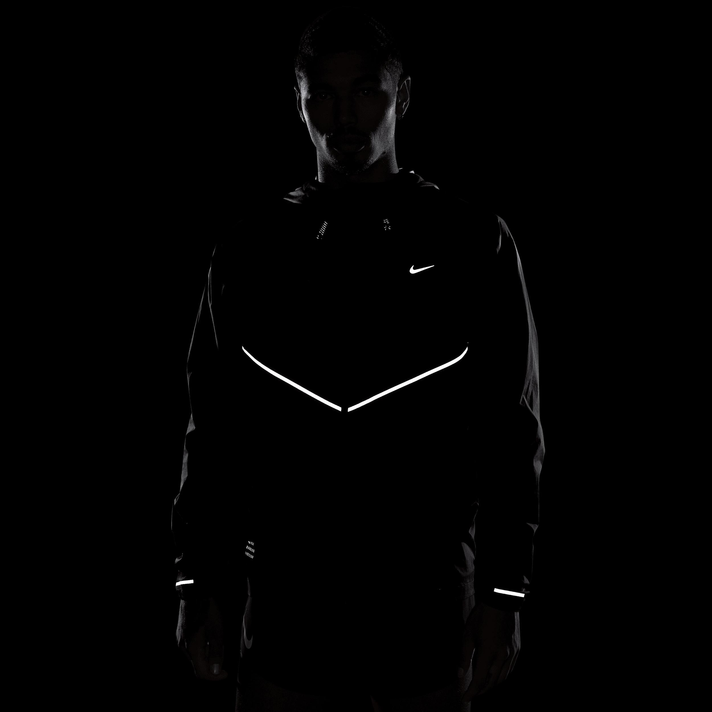 Nike Running Division Men's Storm-FIT ADV Running Jacket Product Image