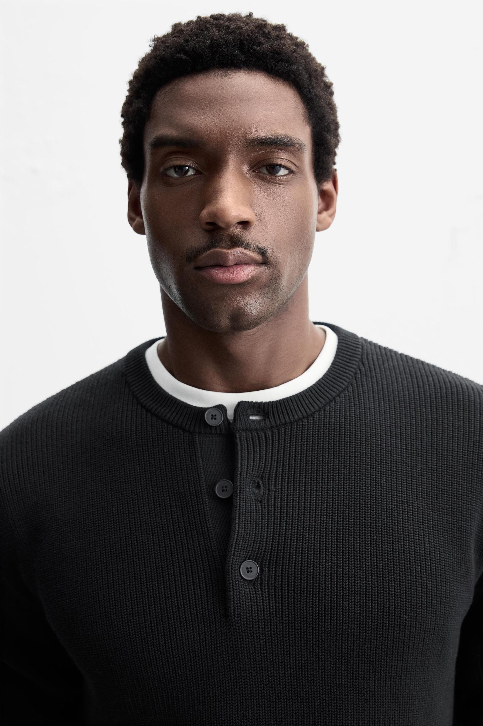 BUTTONED PURL KNIT SWEATER Product Image