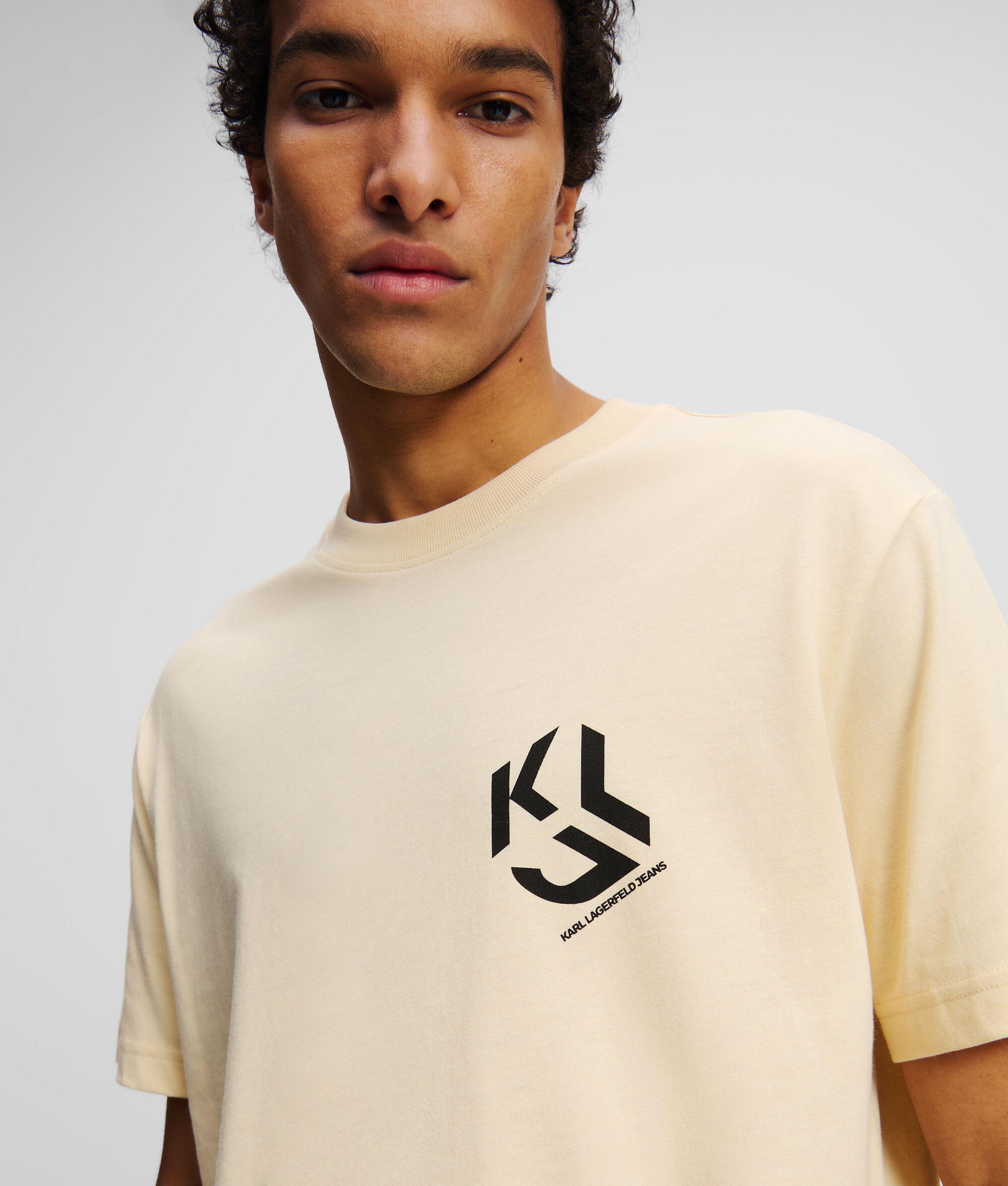 MONOGRAM T-SHIRT Product Image