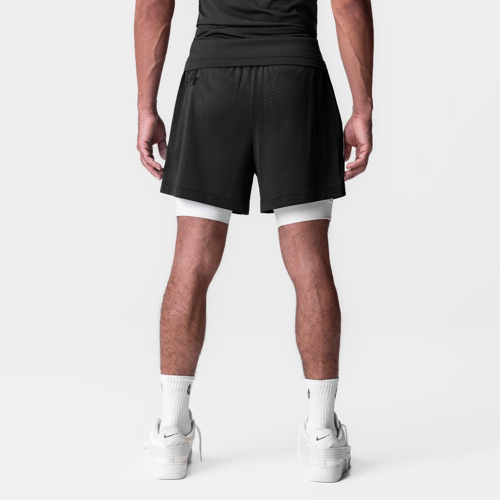 0991. Ion-Mesh 5" Liner Short - Black Product Image