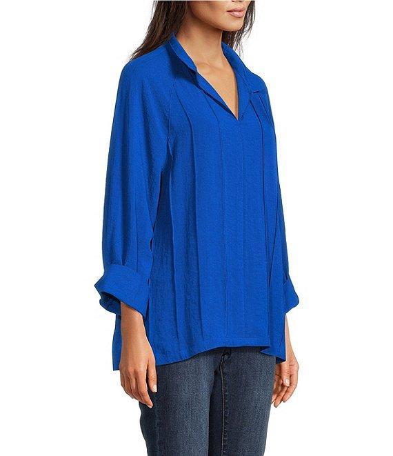 John Mark Wire Collar Split V-Neck 3/4 Sleeve Pintuck Detail Top Product Image