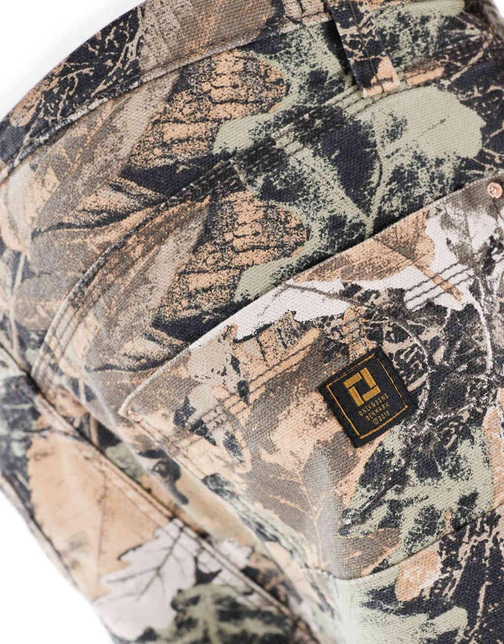 ONLY & SONS loose fit pants in beige leaf camo Product Image