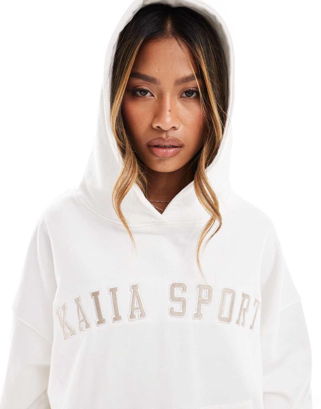 Kaiia Sport graphic sweatshirt in white - part of a set Product Image