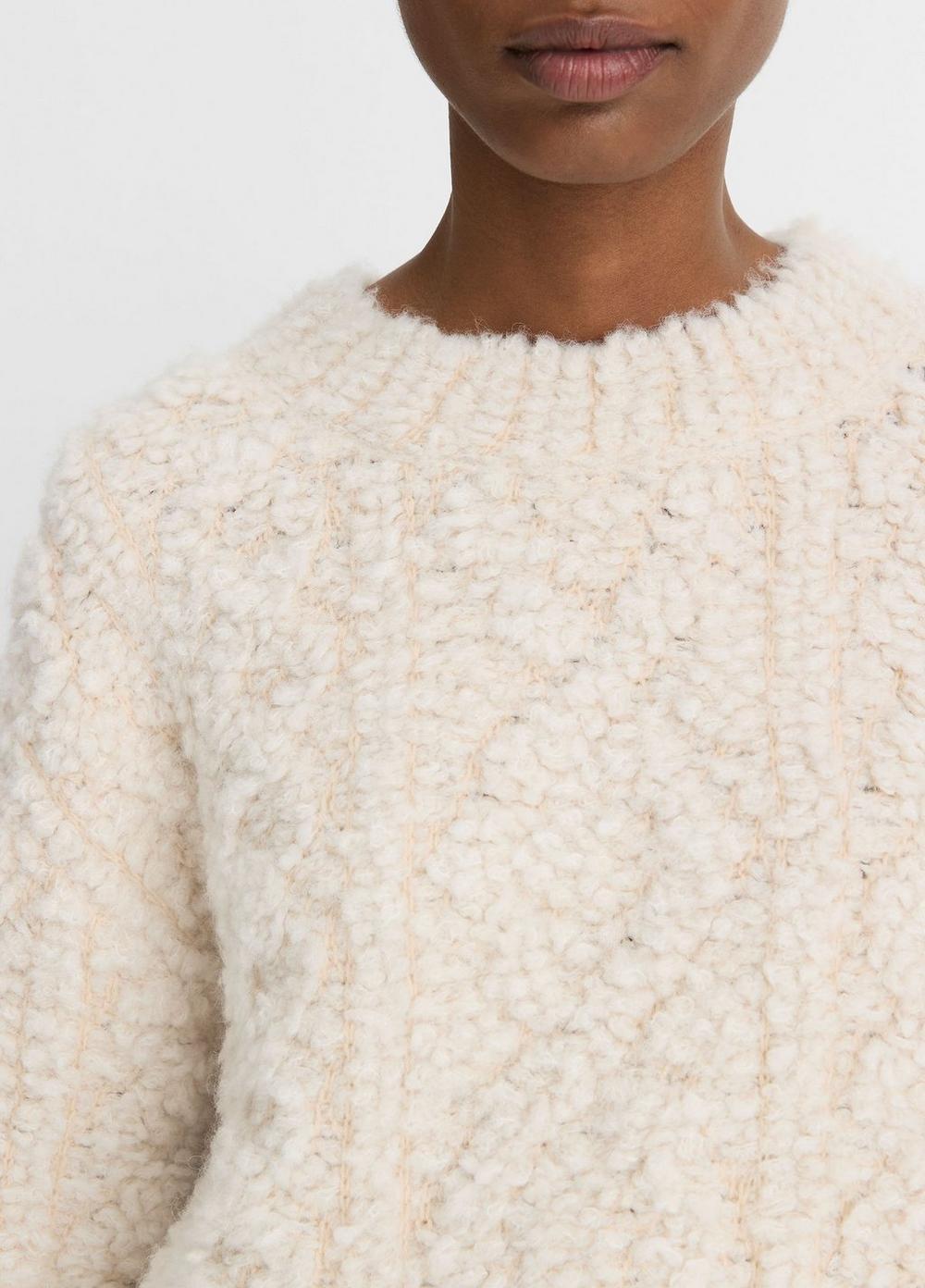 Womens Textured Loop-stitch Cable Wool-Blend Sweater, Off White, Size S Vince Product Image