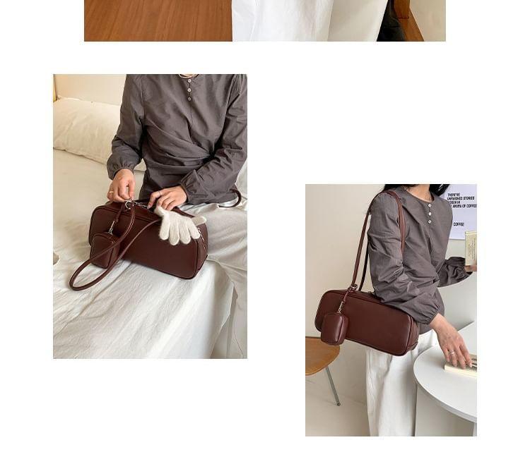 Set: Plain Faux Leather Tote Bag + Pouch Product Image