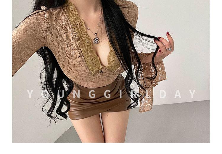 Bell Sleeve V-Neck Plain Lace Top Product Image