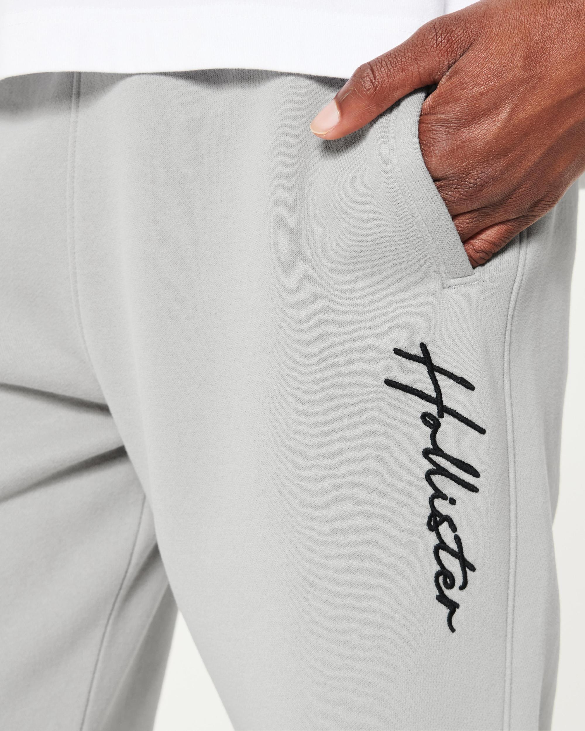 Relaxed Fleece Logo Joggers Product Image