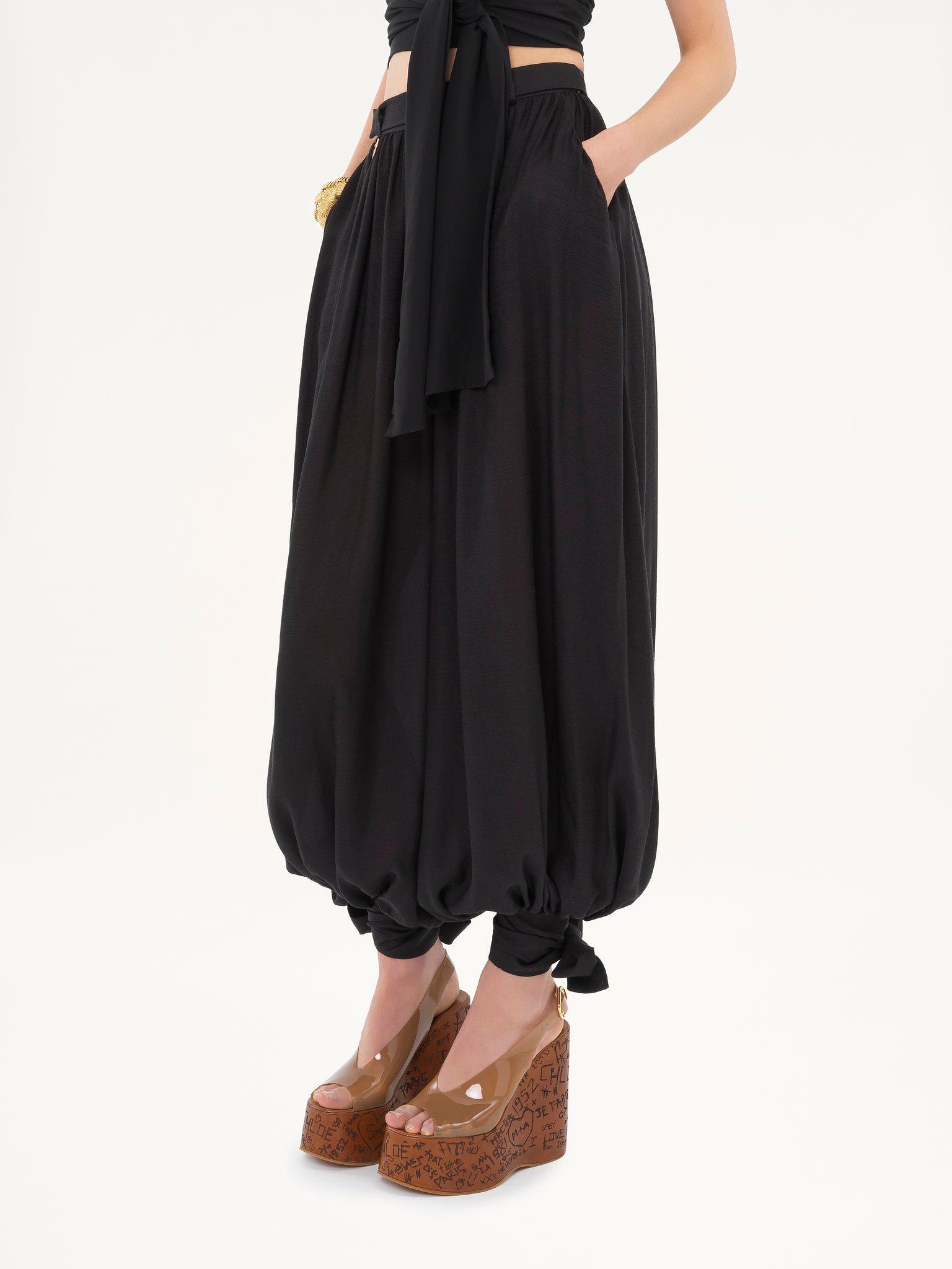 Fluid pleated pants in silk charmeuse Product Image