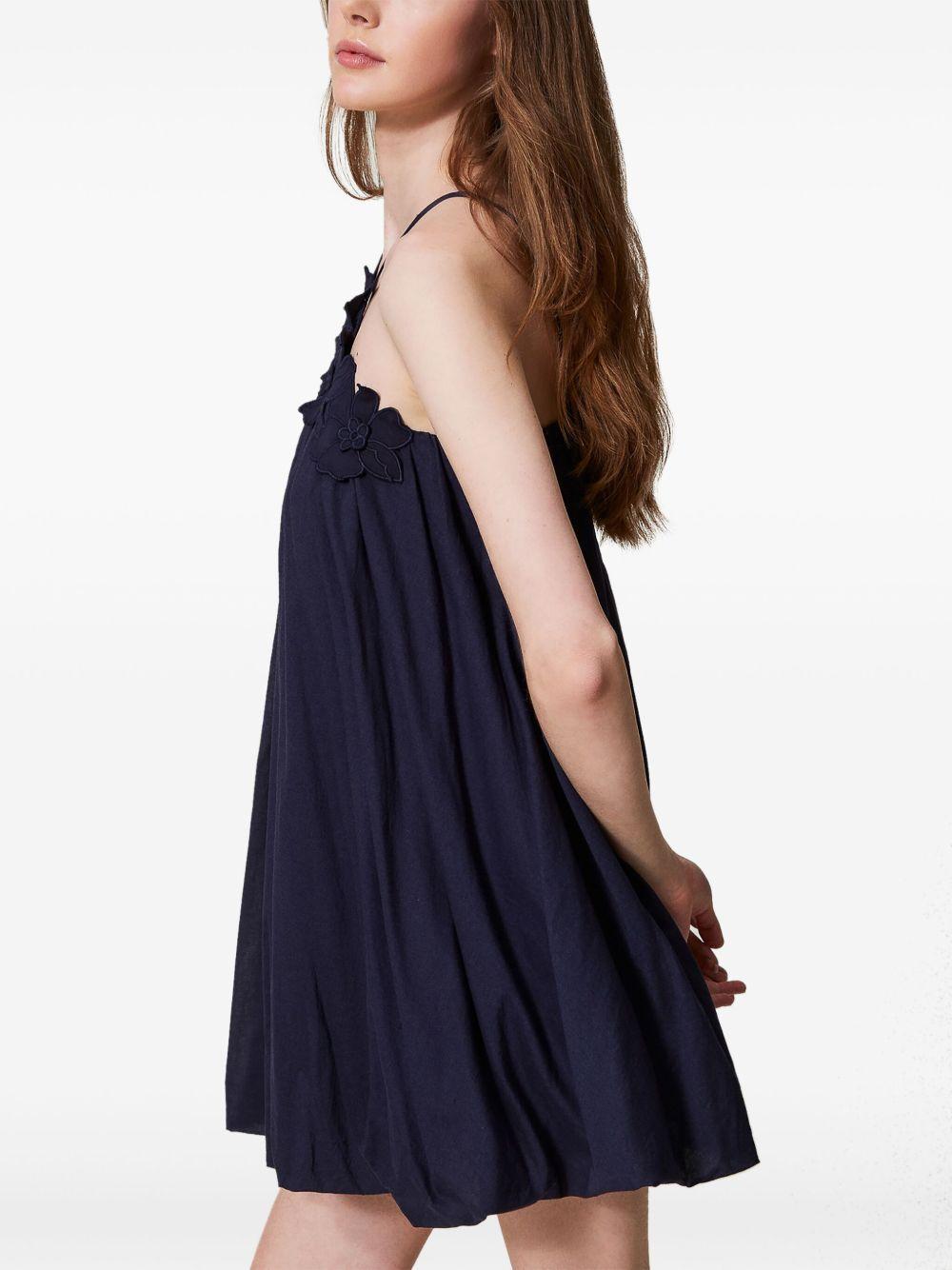 floral-appliqué dress Product Image