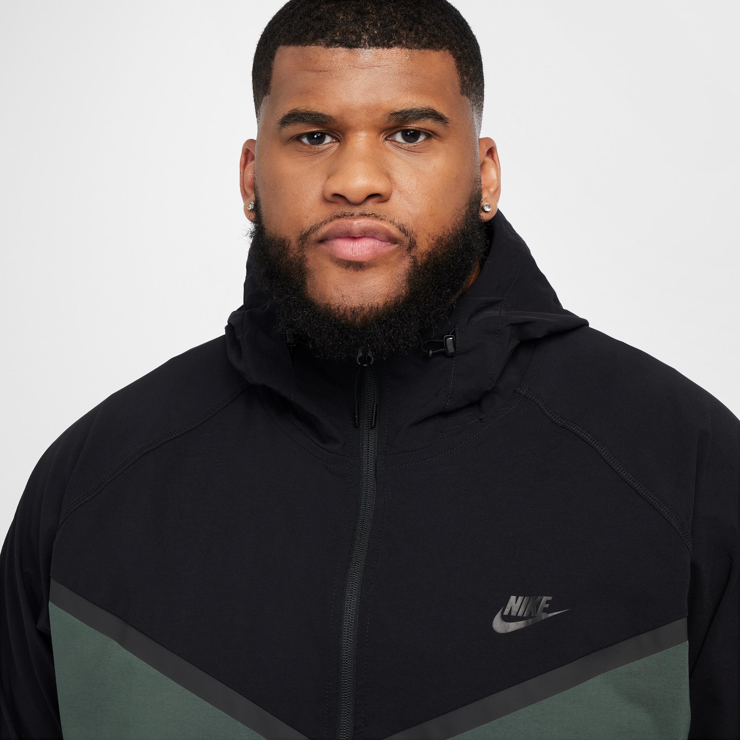 Nike Men's Tech Woven Jacket Product Image