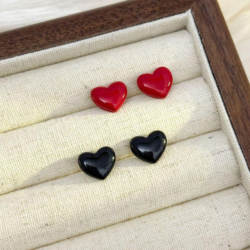 Heart Stud Earring Product Image