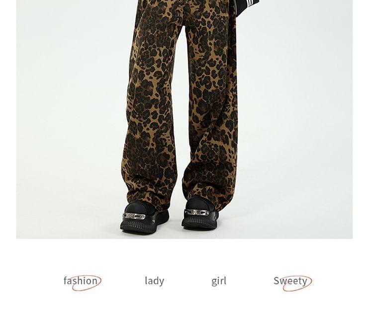 High Rise Leopard Wide Leg Pants Product Image