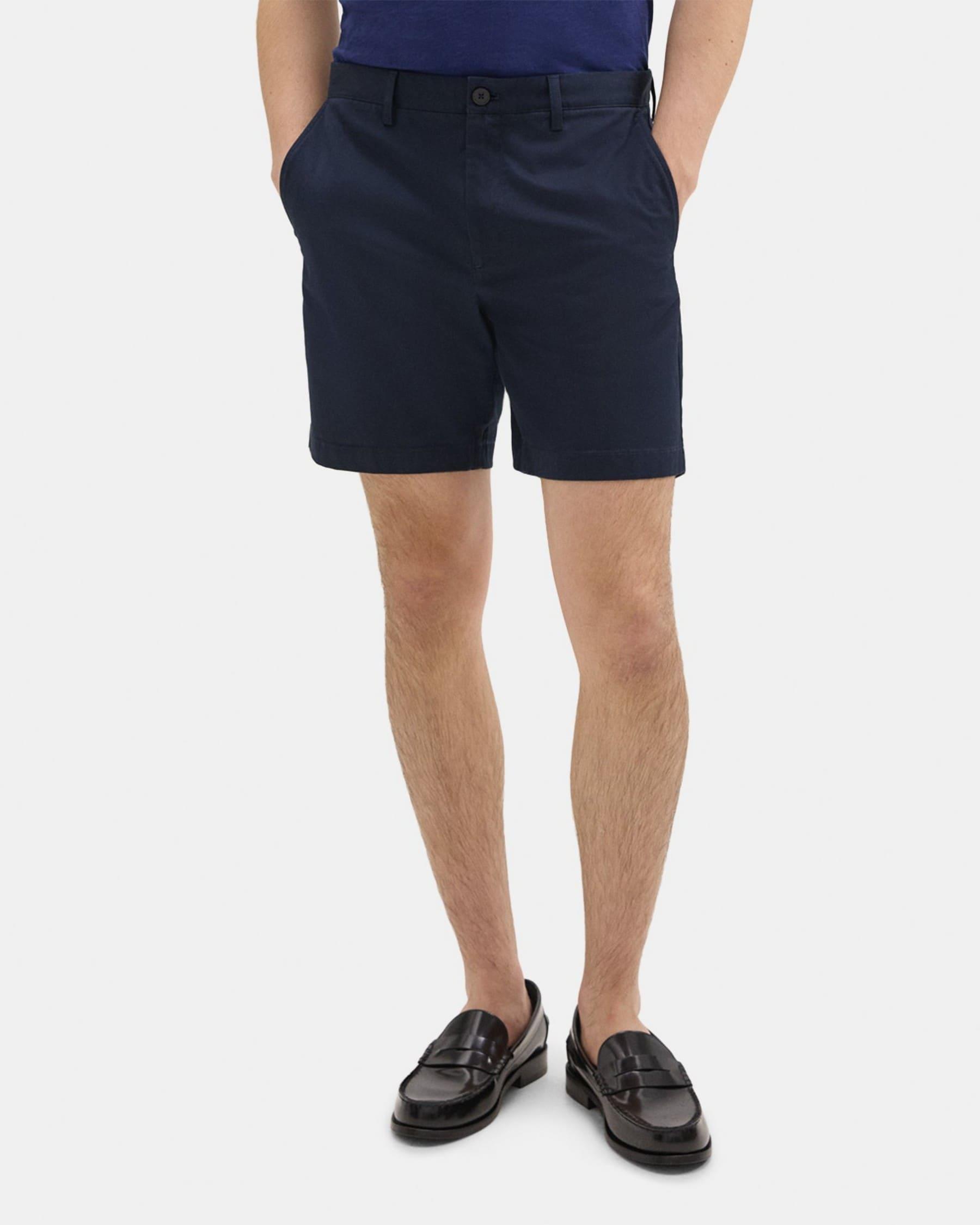 Classic-Fit Short in Organic Cotton Product Image