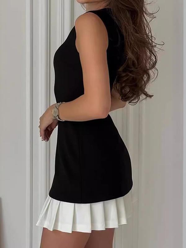 Sleeveless Pleated Solid Color Split-Joint Tiered Round-neck Mini Dresses Product Image