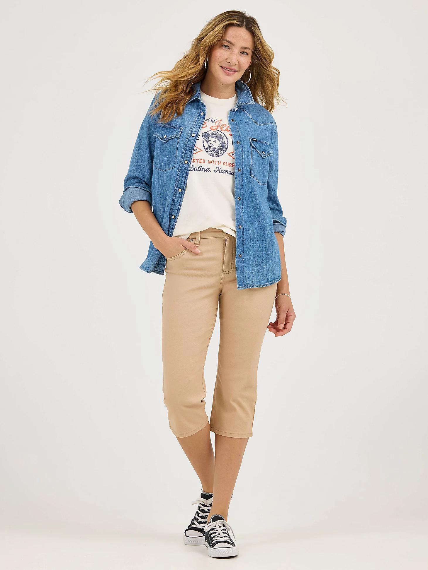 Women's Capris: Relaxed Fit Capri Pants | Denim Pants | Lee® Product Image