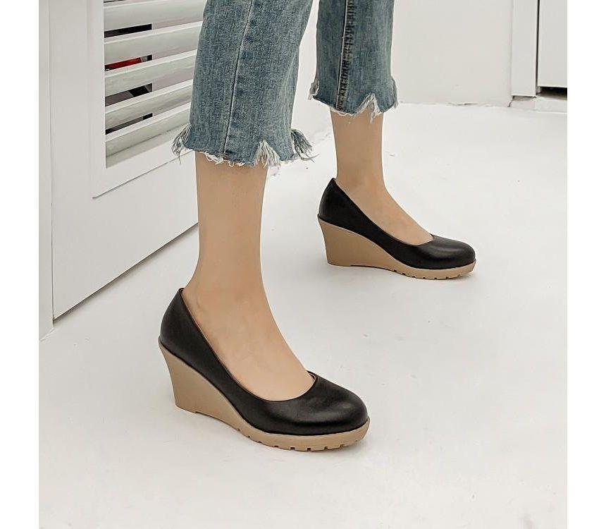 Plain Platform Wedge Pumps Product Image