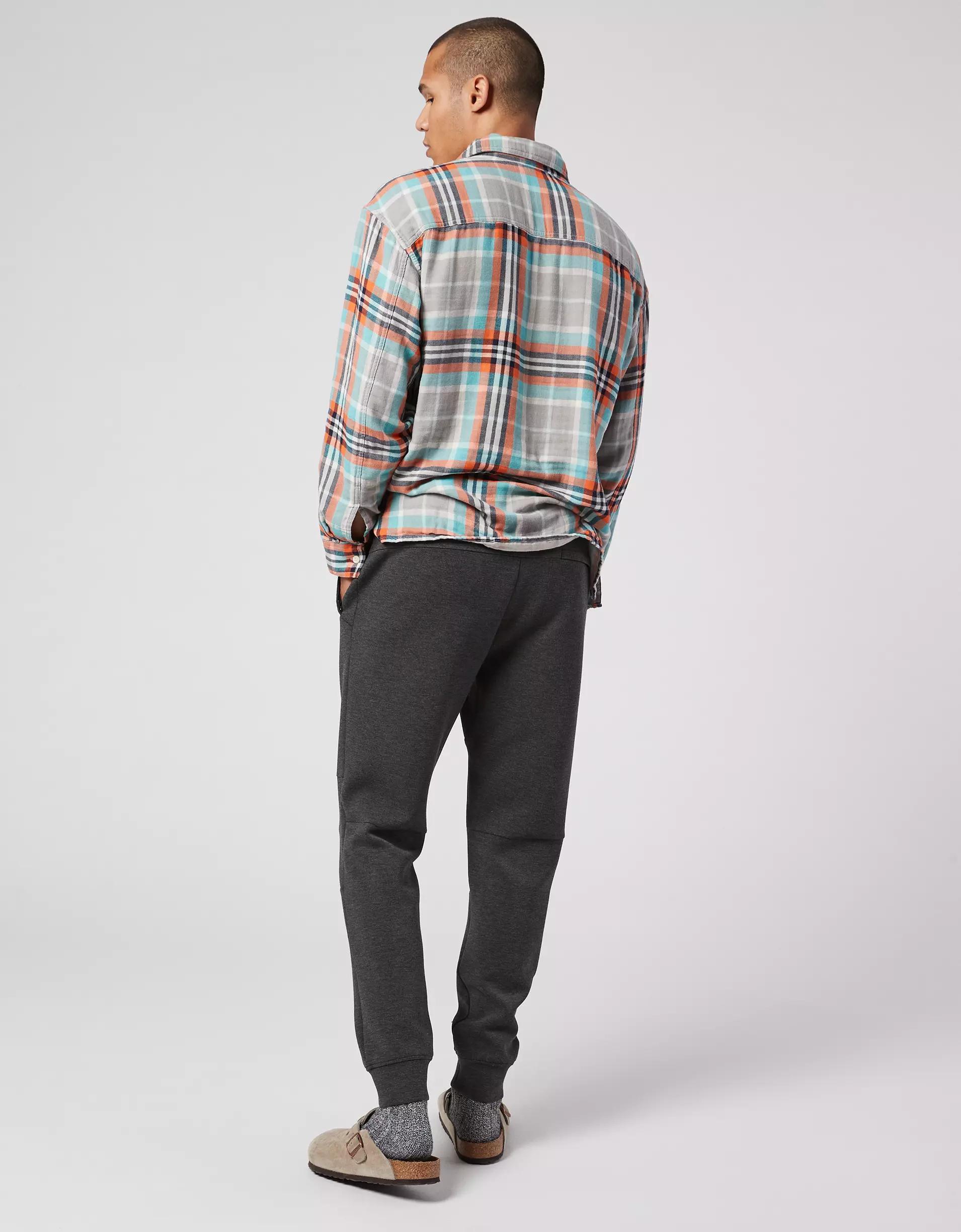 AE 24/7 Jogger Product Image